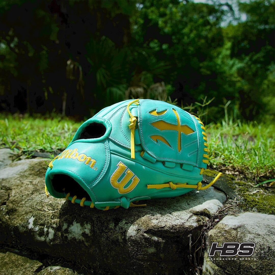 2024 Wilson A2000 B23 12" Pitcher's Baseball Glove: Seafoam & Yellow - Image 4