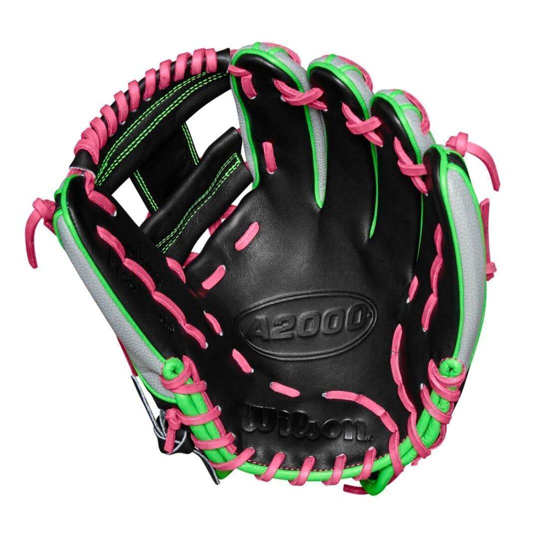 2024 Winter Wilson A2000 1786 11.5" Infield Baseball Glove: WBW102523115 - Image 2