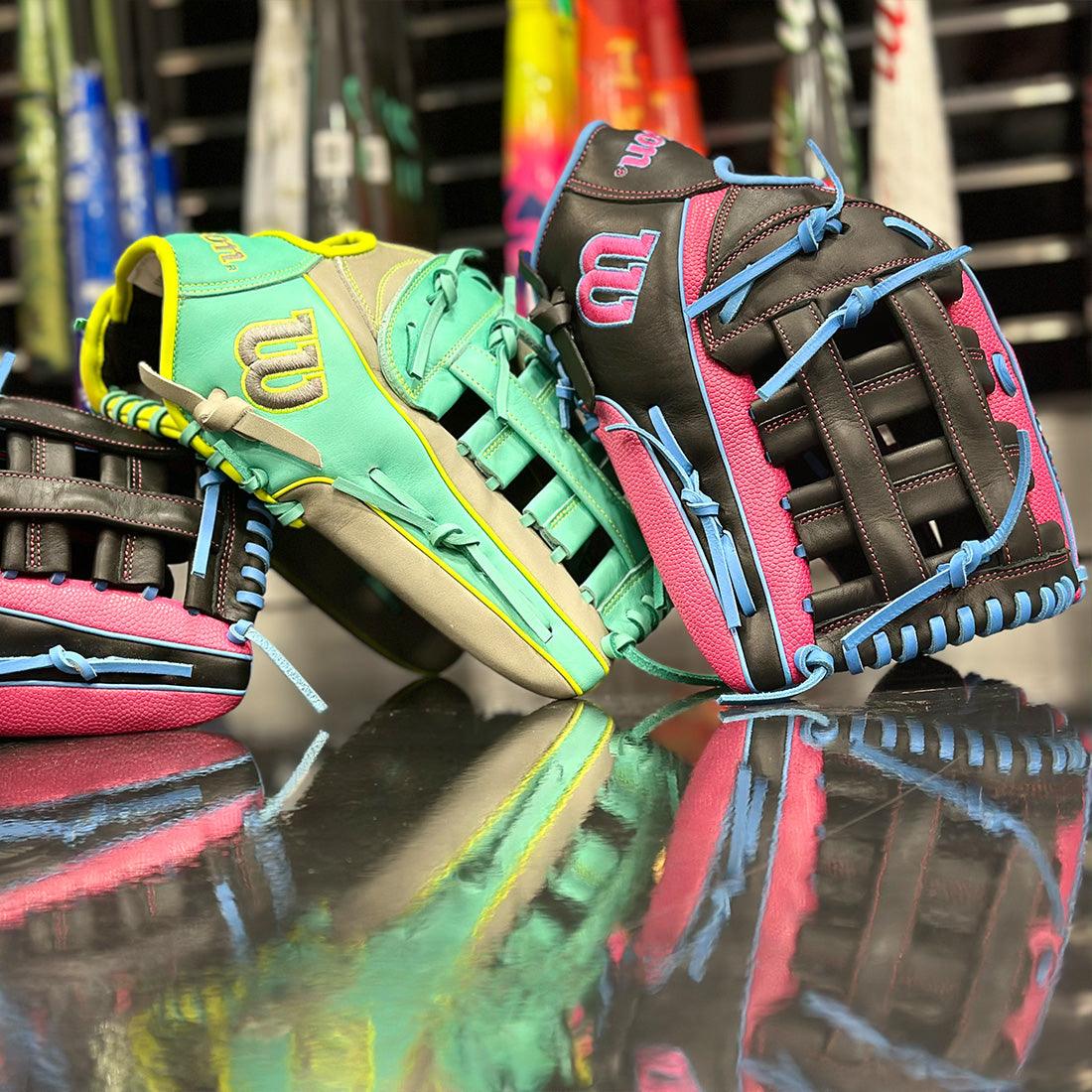 2025 Wilson A1000 13.5" Slowpitch Softball Glove: WBW103611135 - Image 5