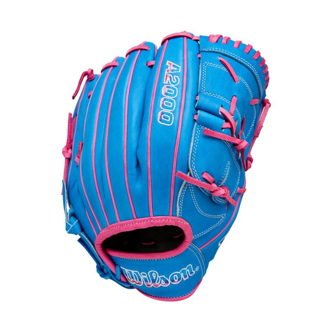 2025 Wilson LTM A2000 B2 12” Pitcher's Baseball Glove: WBW10349612