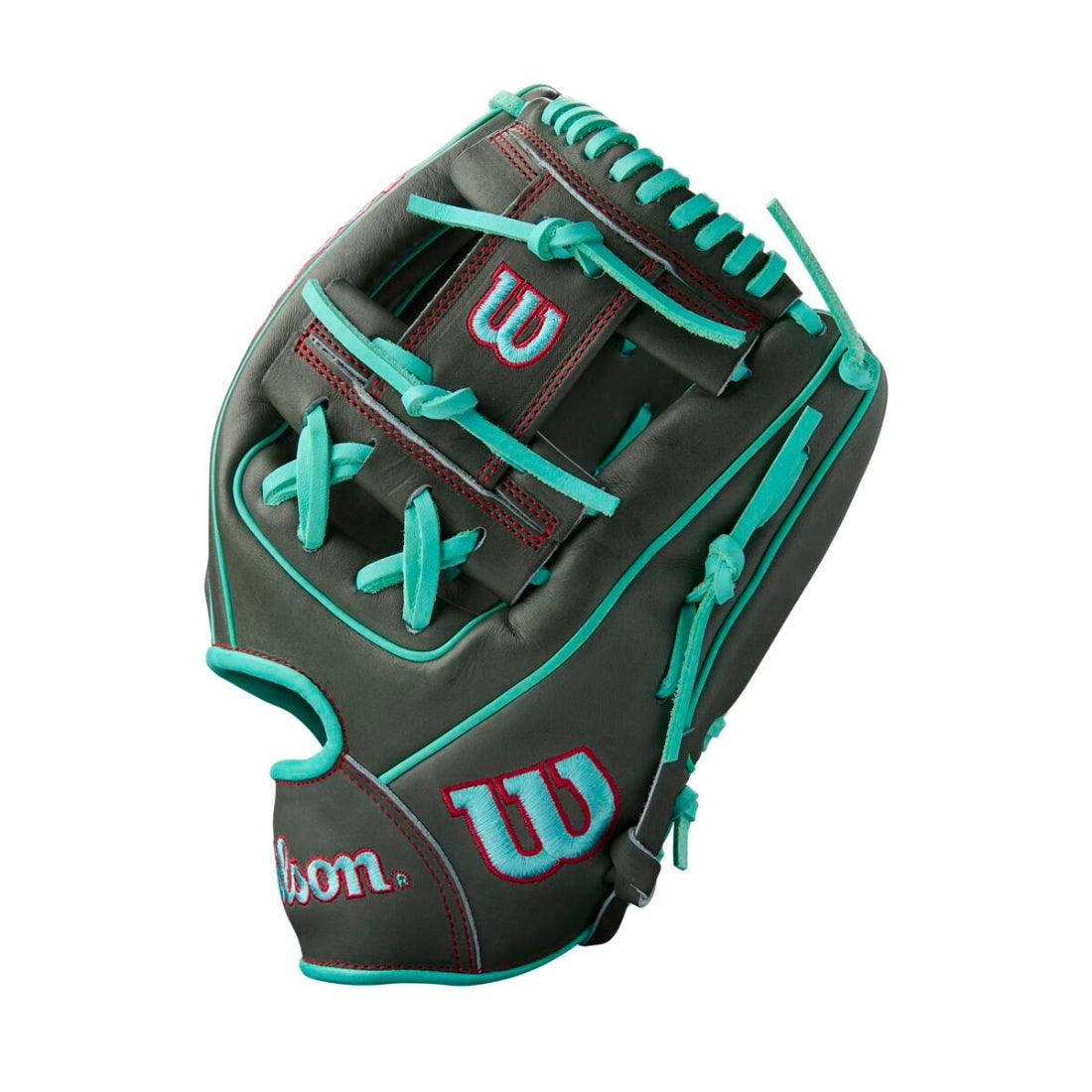 2025 Wilson Summer A2000 1975 11.75" Infield Baseball Glove: WBW1032191175 - Image 3