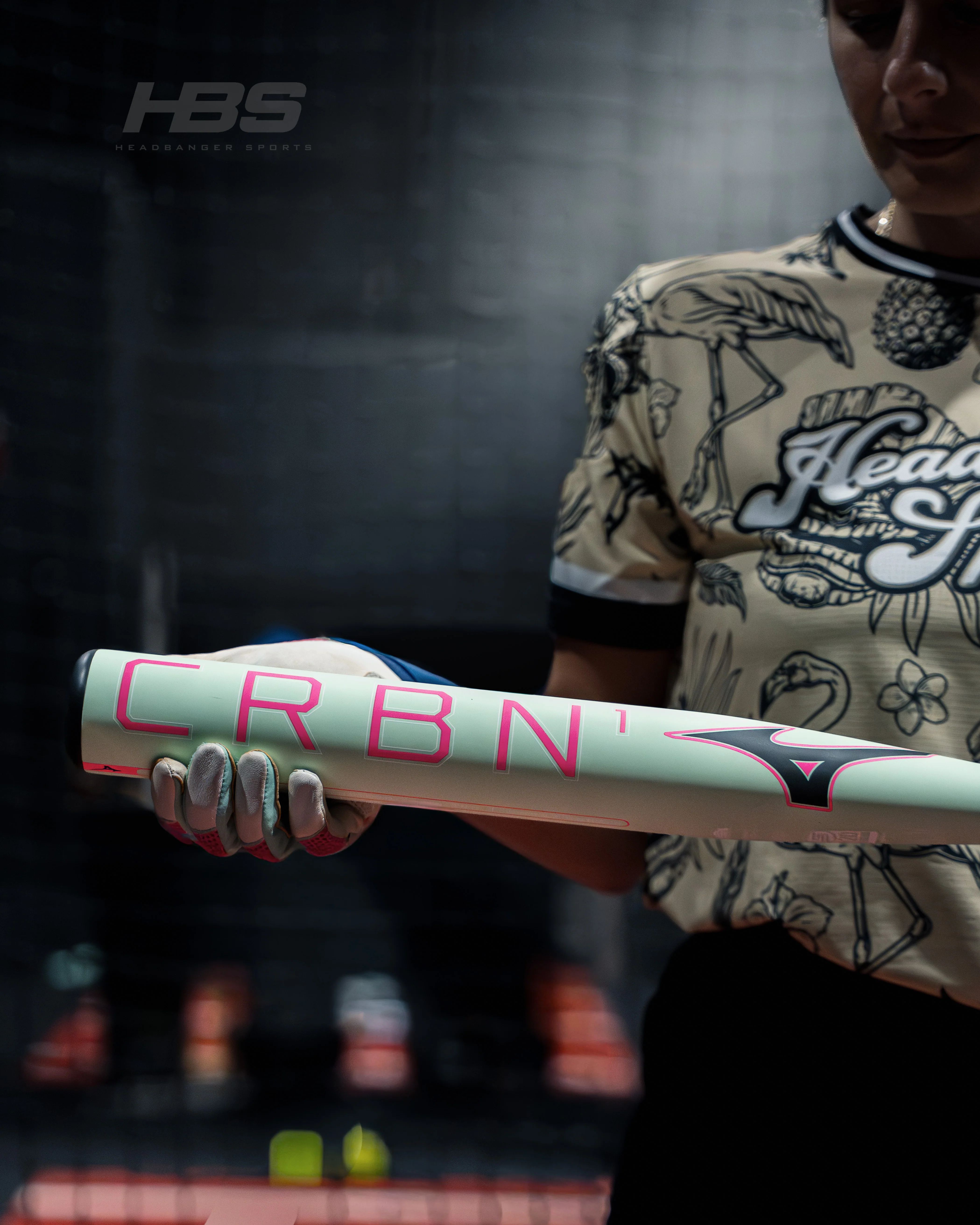 2026 Mizuno F25 CRBN1 Limited Edition Fastpitch Softball Bat: -10 & -9 - Image 3