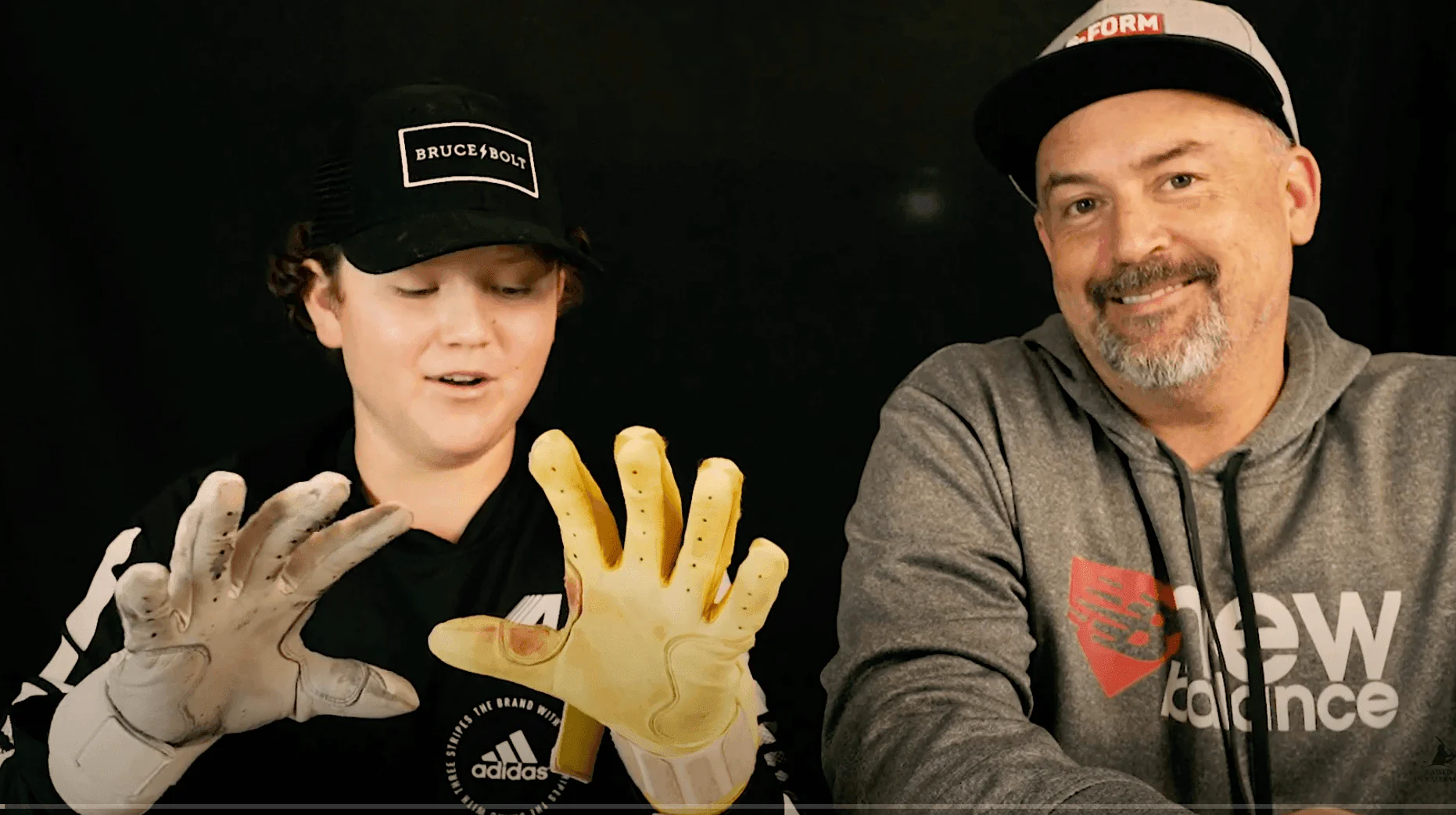Bruce Bolt PREMIUM PRO Short Cuff Batting Gloves: Black - Image 3