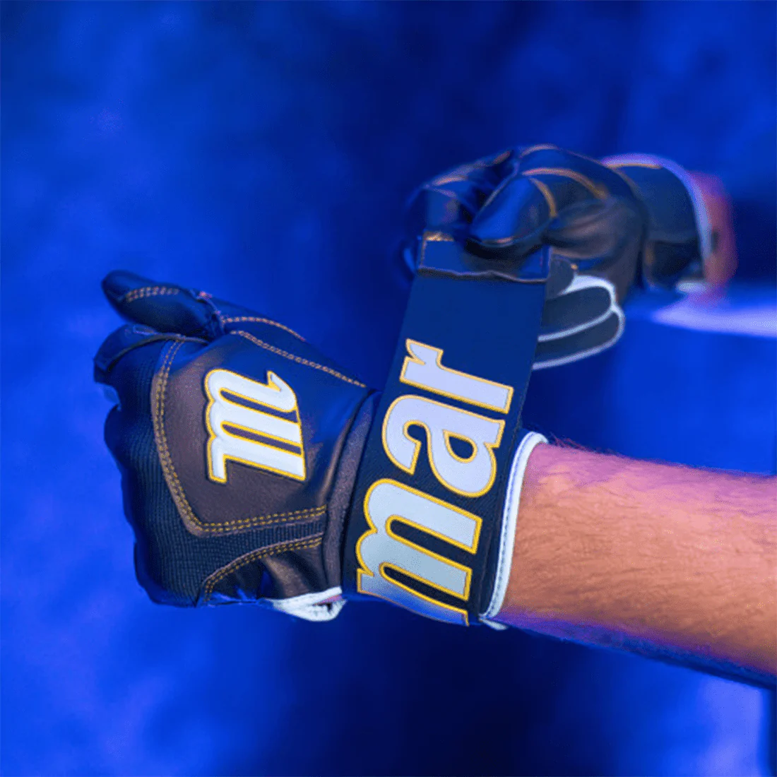 Marucci Blacksmith v2 Batting Gloves (Multiple Colors):MBG2BKSM - Image 8