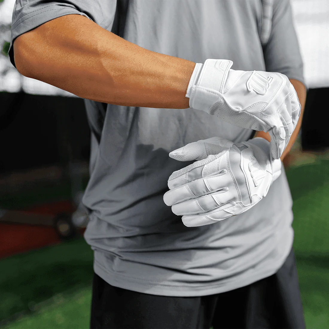 Marucci Signature Adult Batting Gloves (Multiple Colors): MBG4SGN - Image 2
