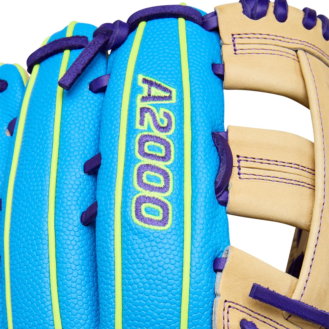 Wilson A2000 1750SS 12.5" Winter Collection Baseball Glove: WBW104006125 - Image 8