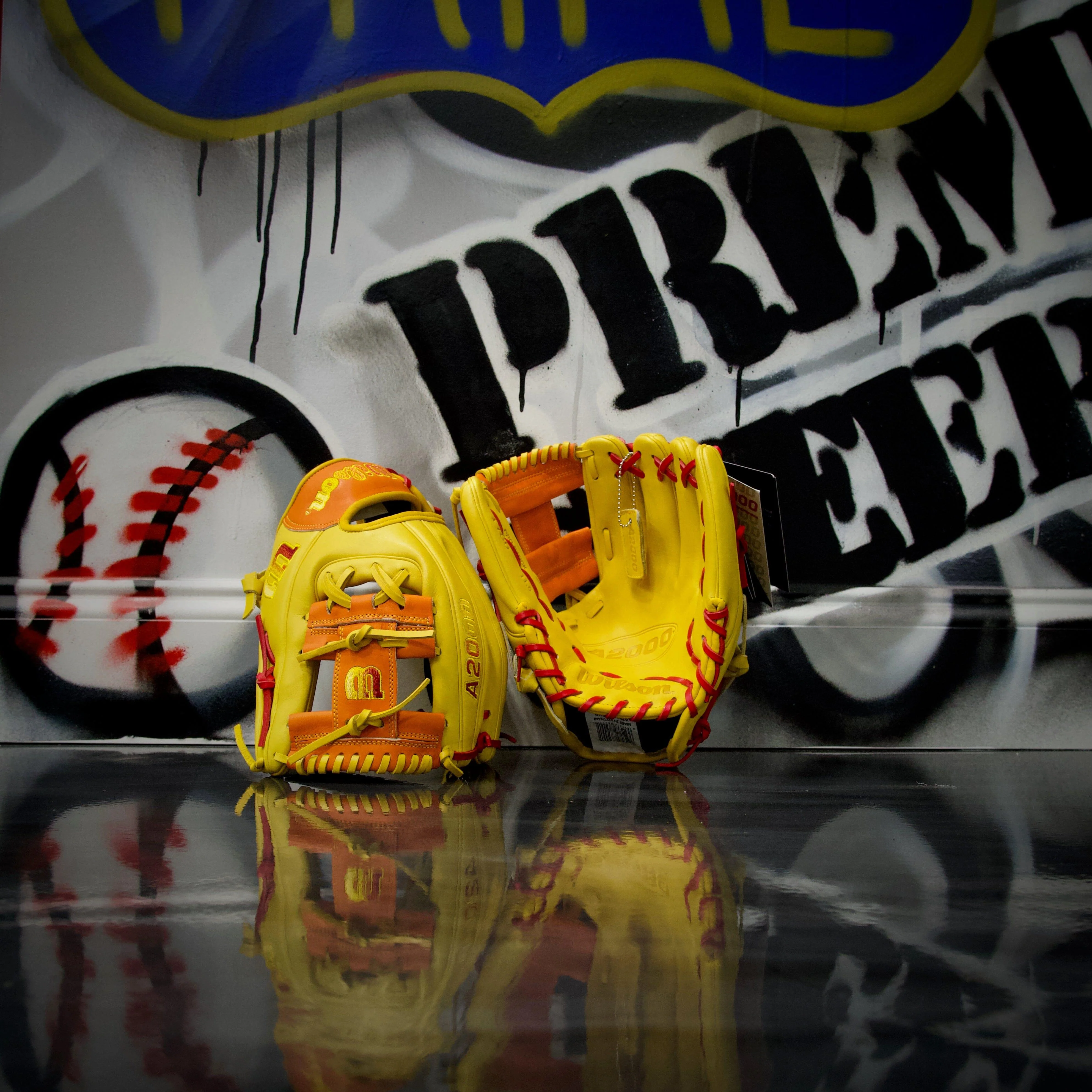 Wilson A2000 1786 "Sunburst" 11.5" Infield Baseball Glove (Yellow/Orange/Red) - Image 2