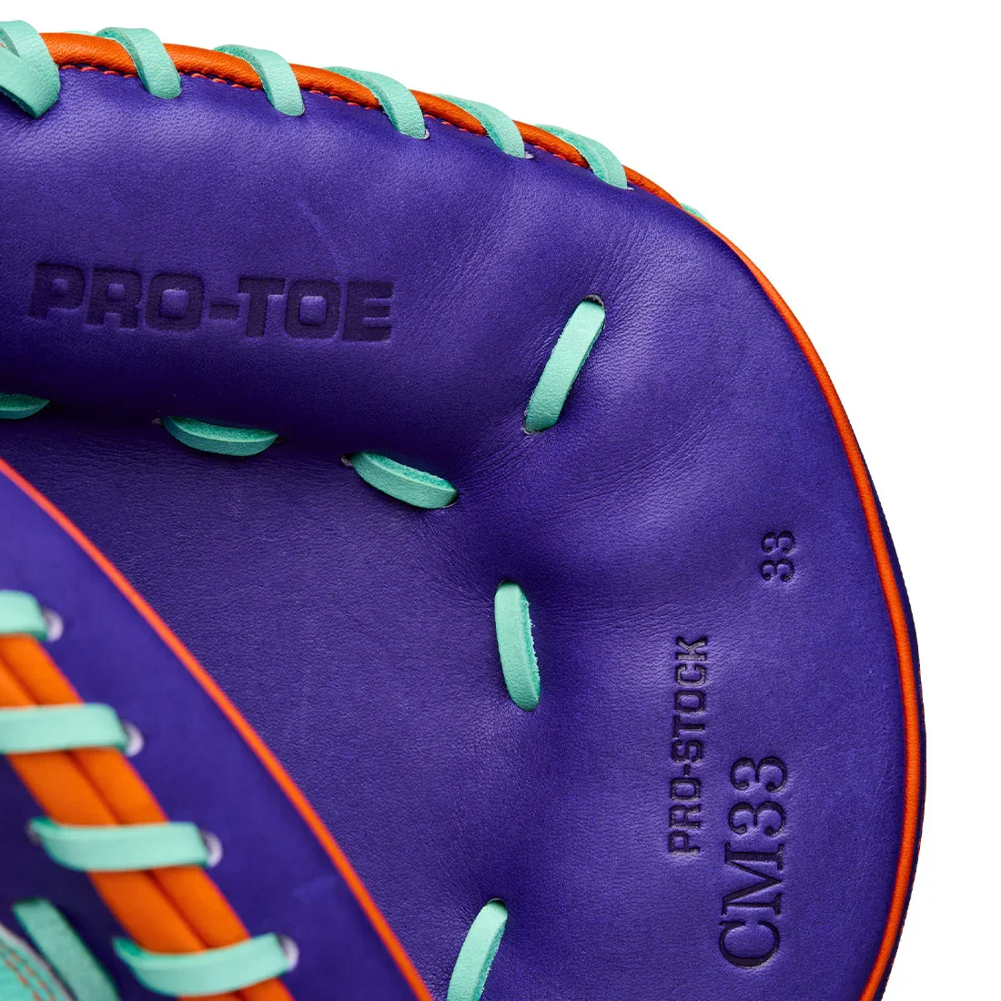 Wilson A2000 CM33SS 33" Winter Collection Catcher's Mitt: WBW10394233 - Image 9