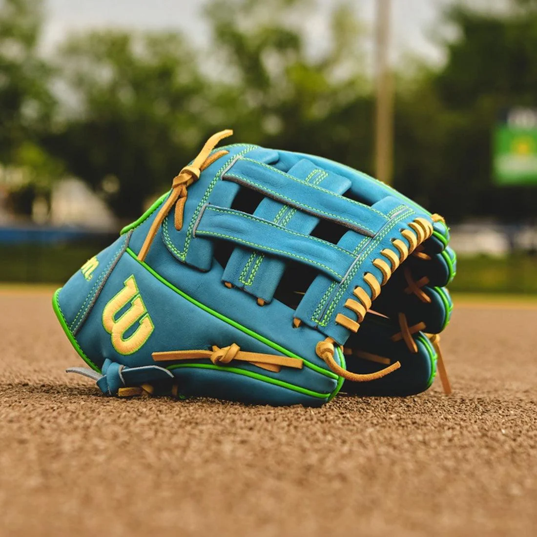 Wilson A2000 PP05 11.5" Spring Collection Infield Baseball Glove: WBW102548115 - Image 4