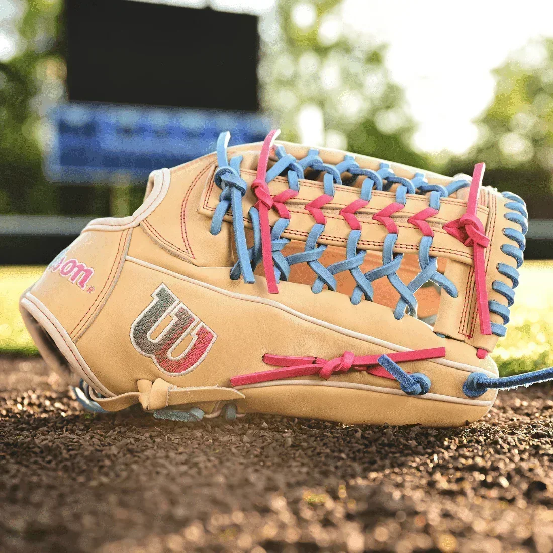 Winter 2024 A2000® T125 12.5” Outfield Fastpitch Softball Glove: WBW10274 - Image 10